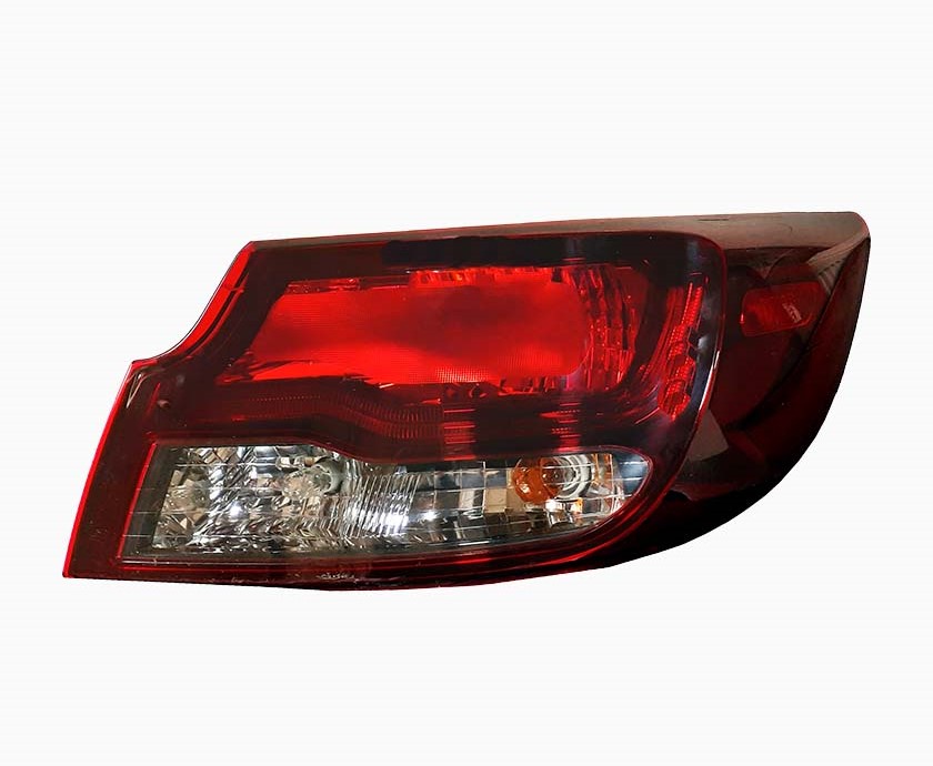 چراغ خطر بدنه شاهین راست ماد پارت